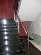 Rótulos Luminosos Munda - Puertas y vallas de acero